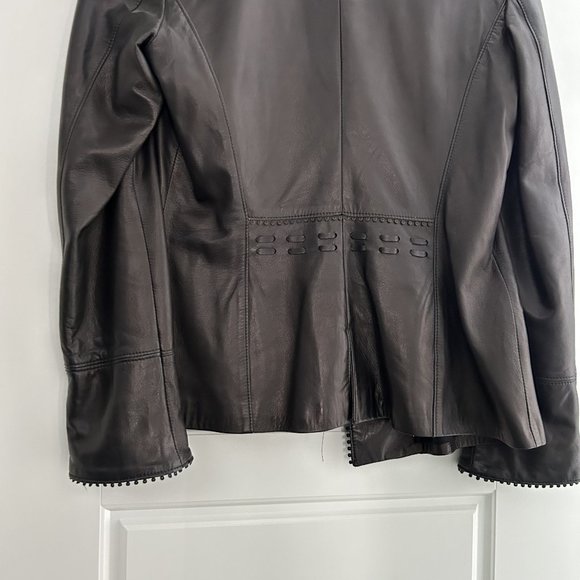 Leather Women's Jacket /Brown Y2K/ Unique Detailing Danier Leather - Picture 13 of 16